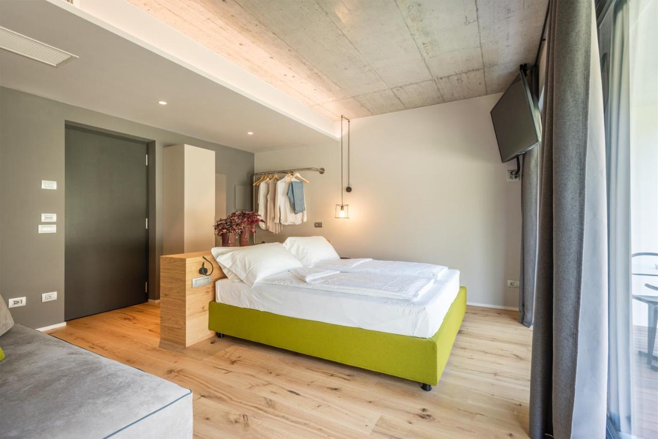 Oleeva Garda Living - Adults Only Bed & Breakfast Riva del Garda Exterior photo
