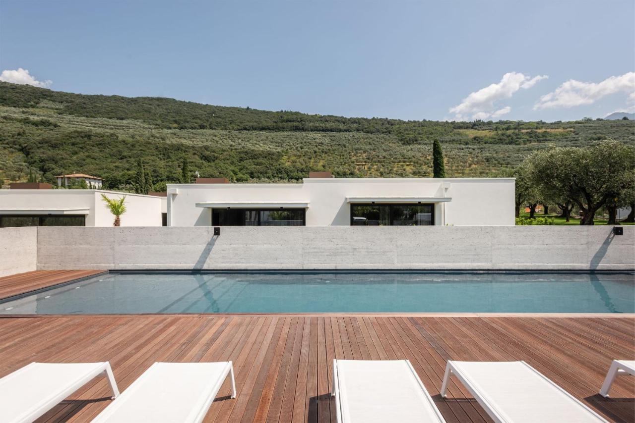 Oleeva Garda Living - Adults Only Bed & Breakfast Riva del Garda Exterior photo