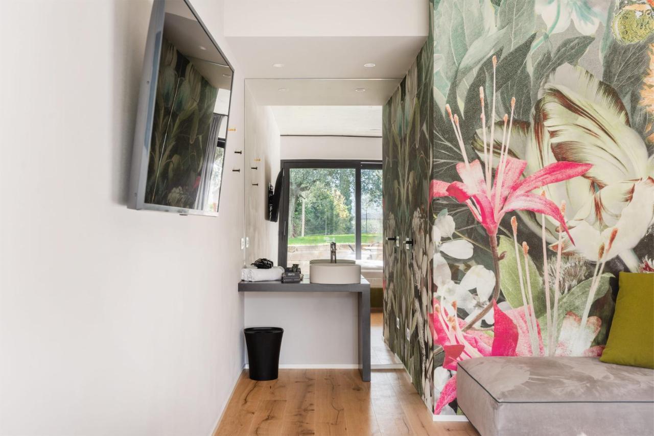 Oleeva Garda Living - Adults Only Bed & Breakfast Riva del Garda Exterior photo