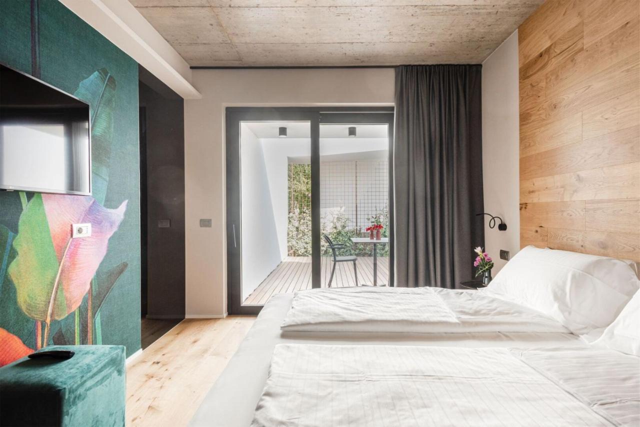 Oleeva Garda Living - Adults Only Bed & Breakfast Riva del Garda Exterior photo